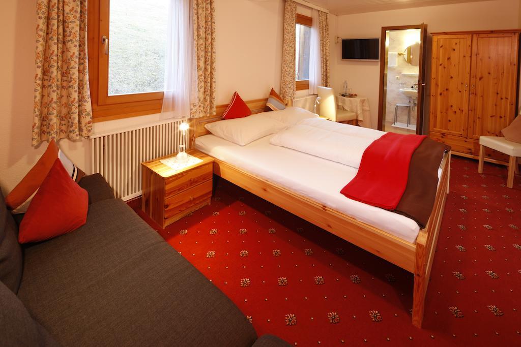Hotel-Gasthof Zimba Дамулс Стая снимка