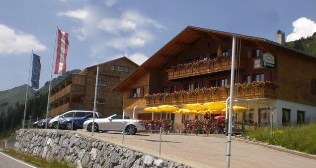 Hotel-Gasthof Zimba Дамулс Екстериор снимка